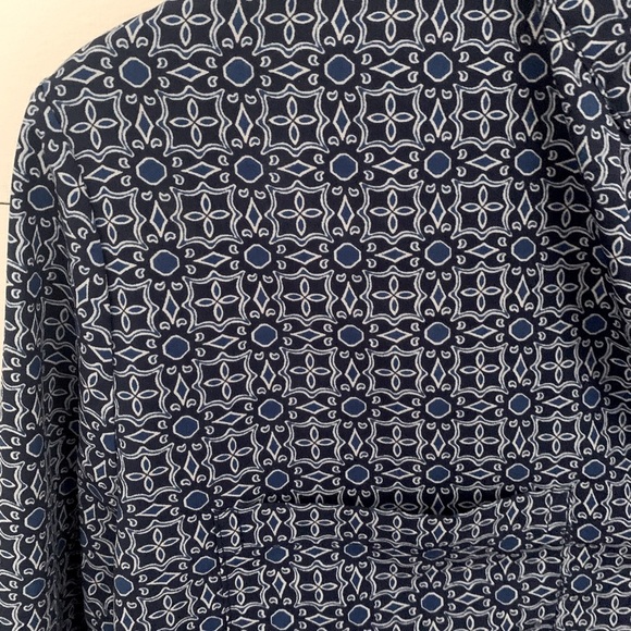 Womens blouse - Picture 2 of 4